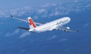 Air Madrid presenta sus nuevos vuelos a Europa