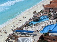Reabre el Tucancún, el hotel de Barceló más afectado por el Wilma