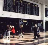 Evacúan una terminal del aeropuerto de Bruselas y cancelan vuelos por alerta de seguridad