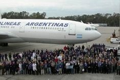 Aerolíneas Argentinas anuncia nuevo gerente general y un aumento salarial del 19% a 7.000 trabajadores