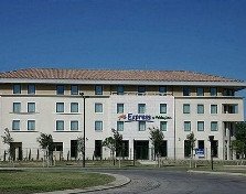 InterContinental abrirá 11 nuevos Express by Holiday Inn en Francia