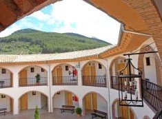 Abre en la Sierra Mágina el Hotel Partner Almoratín