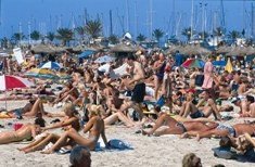 España recibe un 6,1% más de turistas extranjeros de enero a mayo