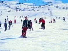 Las estaciones de esquí recibieron un 15% más de visitas este invierno