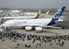 Accionistas industriales de EADS decidirán sobre Airbus
