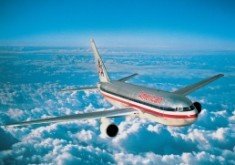 American Airlines cuadruplica beneficios y bate previsiones