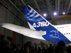 Alemania celebra la decisión no política tomada en EADS y Airbus