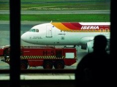 Iberia tendrá el handling de 36 aeropuertos pero pierde El Prat