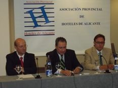 APHA ostentará la presidencia de la nueva Federación Hotelera de la Comunidad Valenciana
