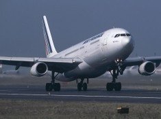 Air France-KLM, procesada por infracción a la normativa laboral