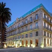 AC abre un hotel en un palacio del siglo XIX de Vigo