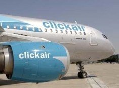 Clickair abre su booking mientras negocia con Globalia, Newco y Flightcare su handling en El Prat