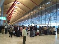 Los aeropuertos españoles registran un 3,8% más de pasajeros en agosto