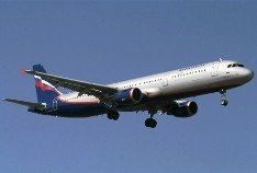 Aeroflot actualizará su flota con igual cantidad de Airbus y Boeing