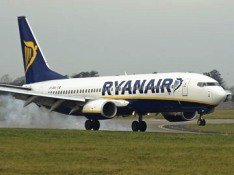 Ryanair suspende cuatro líneas en Francia por ser "el peor país" en reserva anticipada