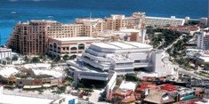 Cancú­n muestra desigual recuperació­n a un año de huracá­n Wilma