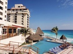 Hotetur reabre el Beach Paradise en Cancú­n tras una reforma integral