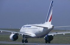 Air France-KLM se protegerá­ de la marea compradora de su capital por extranjeros