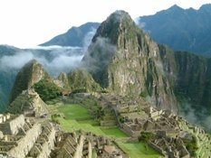 Perú recibe el certificado de la candidatura de Machu Picchu como una maravilla mundial