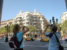 Barcelona cierra otro año record para los hoteleros a pesar del nuevo repunte de la oferta