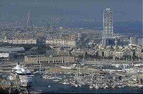 El puerto de Barcelona recibió 1,4 millones de cruceristas en 2006
