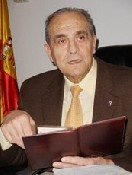 La UCE premia la labor de Luis Callejón como profesional del turismo