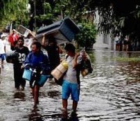 Las inundaciones del este del país afectan también al turismo