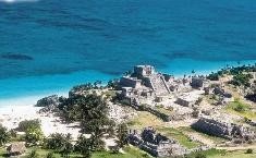 Fumigan las playas de Quintana Roo para proteger al turismo del dengue