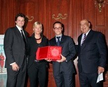 Hesperia recibe el Trofeo Proveedor Distinguido 2006 de Carlson Wagonlit Travel