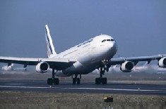 Los beneficios de Air France-KLM retroceden un 2,4% en su ejercicio 2006-2007, hasta los 891 M €