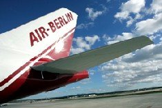 La coincidencia de rutas a España, Grecia y Turquía de Air Berlin y LTU dificulta su fusión