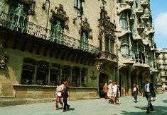 Los hoteleros de Barcelona cierran con saldo positivo su "primavera turística"