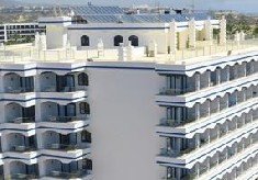 Lopesan invierte 3,8 M € en parques de energía solar sobre sus hoteles