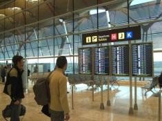 Llegan los más de 200 pasajeros de Iberia demorados en Madrid