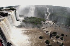 Turismo anuncia acciones para desarrollar el turismo en Paraná