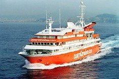 El formato low cost "naufraga" en el sector de cruceros
