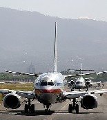 Normalizados los vuelos en el aeropuerto de Santa Cruz, que fue tomado la Fuerza Aérea