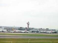 Colisión sin víctimas en el aeropuerto de Heathrow