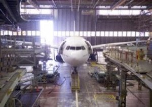 Iberia crea una empresa con el gigante mundial de mantenimiento de aviones