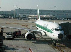 Alitalia sólo negociará con Air France