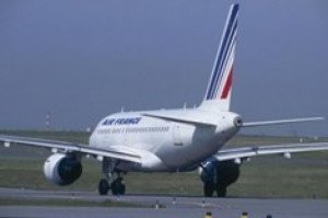 Bruselas investiga también al grupo Air France/KLM por posible pacto de precios