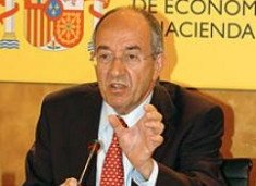 La banca española "no es inmune" a la crisis internacional a pesar de "provocar envidias"