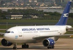 Aerolíneas Argentinas retoma su actividad