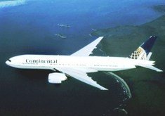 Continental paraliza las negociaciones de fusión con United mientras American y US Airways se acercan