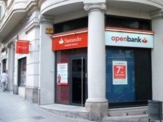 La banca española se hace fuerte ante la crisis