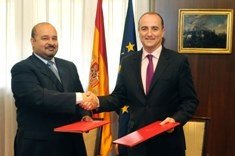 España y Bahrein firman un acuerdo de colaboración en materia económica y turística