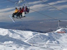 Sierra Nevada, baja el esquí pero sube el turismo de naturaleza