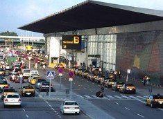 Por primera vez en la historia retrocede el tráfico de pasajeros en El Prat