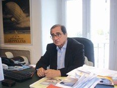 Martínez Millán: "La gran movilidad laboral dificulta la profesionalización del agente"