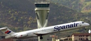 Spanair acusa a varias agencias online de vender más baratos sus vuelos
